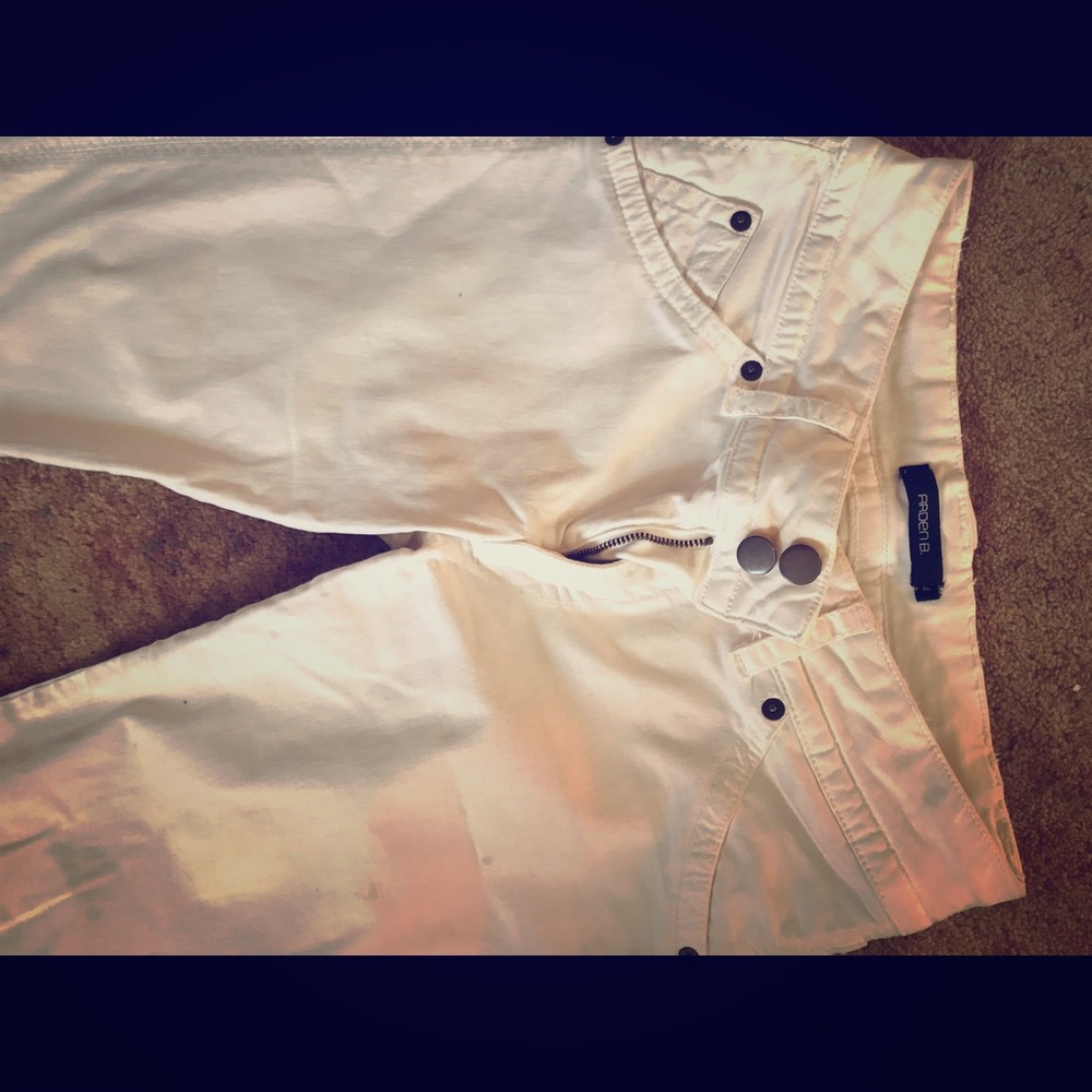Arden B white Pants